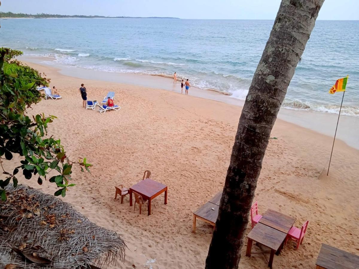 Lucky Sea Beach Hotel Tangalle Εξωτερικό φωτογραφία