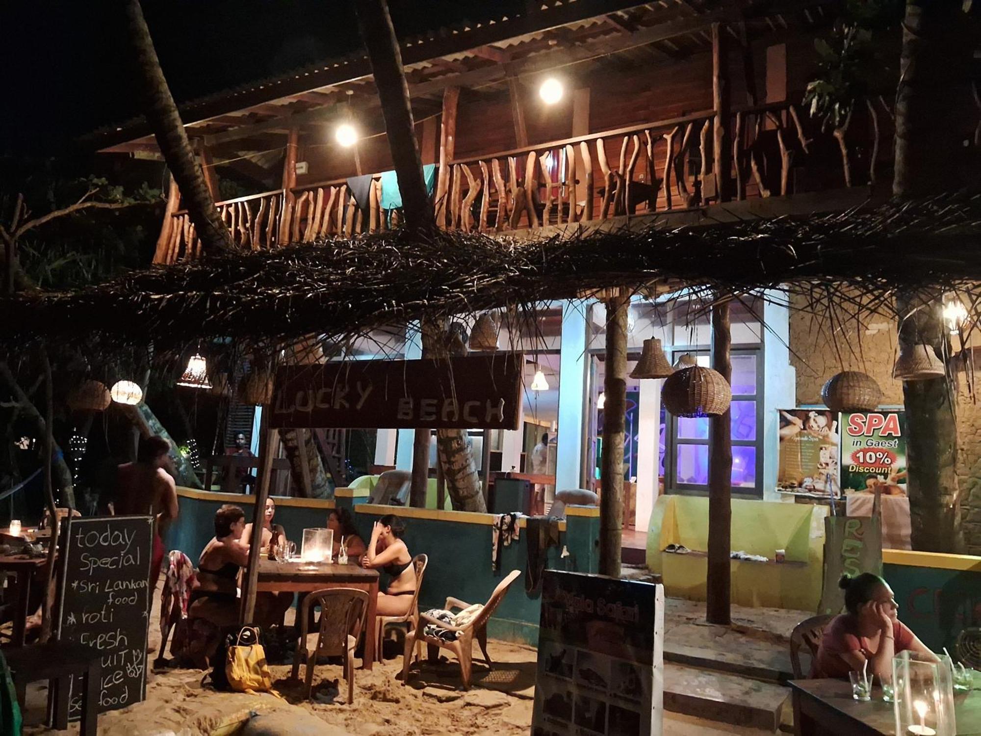 Lucky Sea Beach Hotel Tangalle Εξωτερικό φωτογραφία