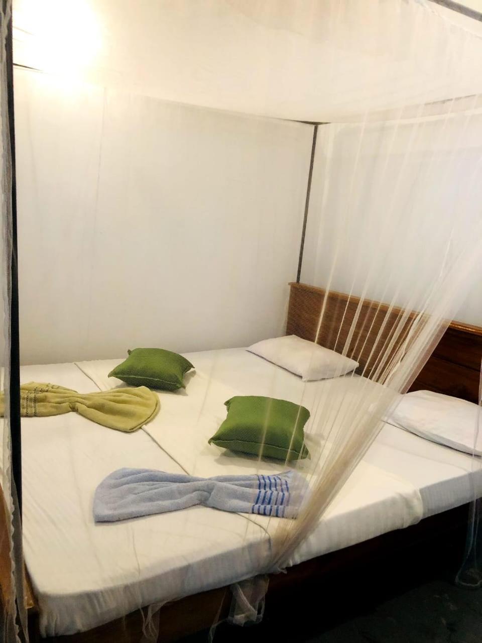 Lucky Sea Beach Hotel Tangalle Εξωτερικό φωτογραφία