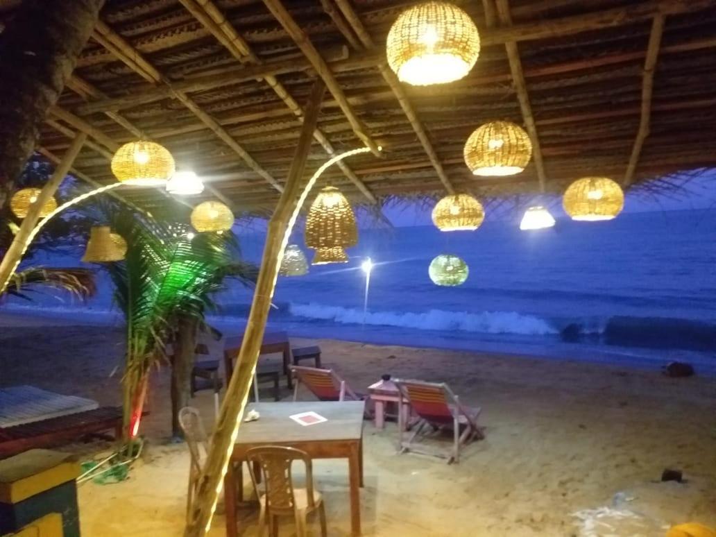 Lucky Sea Beach Hotel Tangalle Εξωτερικό φωτογραφία